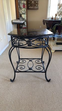 Elegant Black Marble Top Accent / End Table with Wrought Iron Base