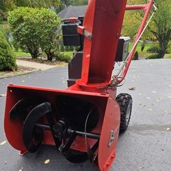 Blk FRIDAY sale - 21" Troy-Bilt Gas 2 stage Electric-start or pull-start Snow Blower - New Auger belt - Holmdel NJ