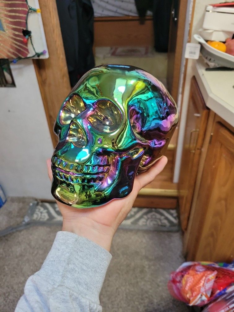 Big Skull Head Statues 