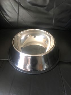 4 Almost New Dog Bowls