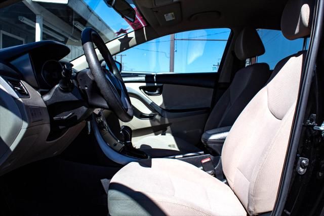 2016 Hyundai Elantra