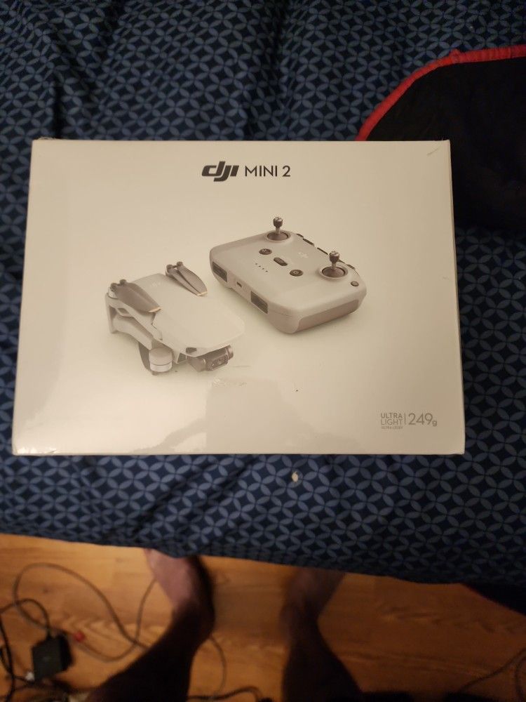 Drone dJI MINI 2 NEW IN BOX $300 OR Best