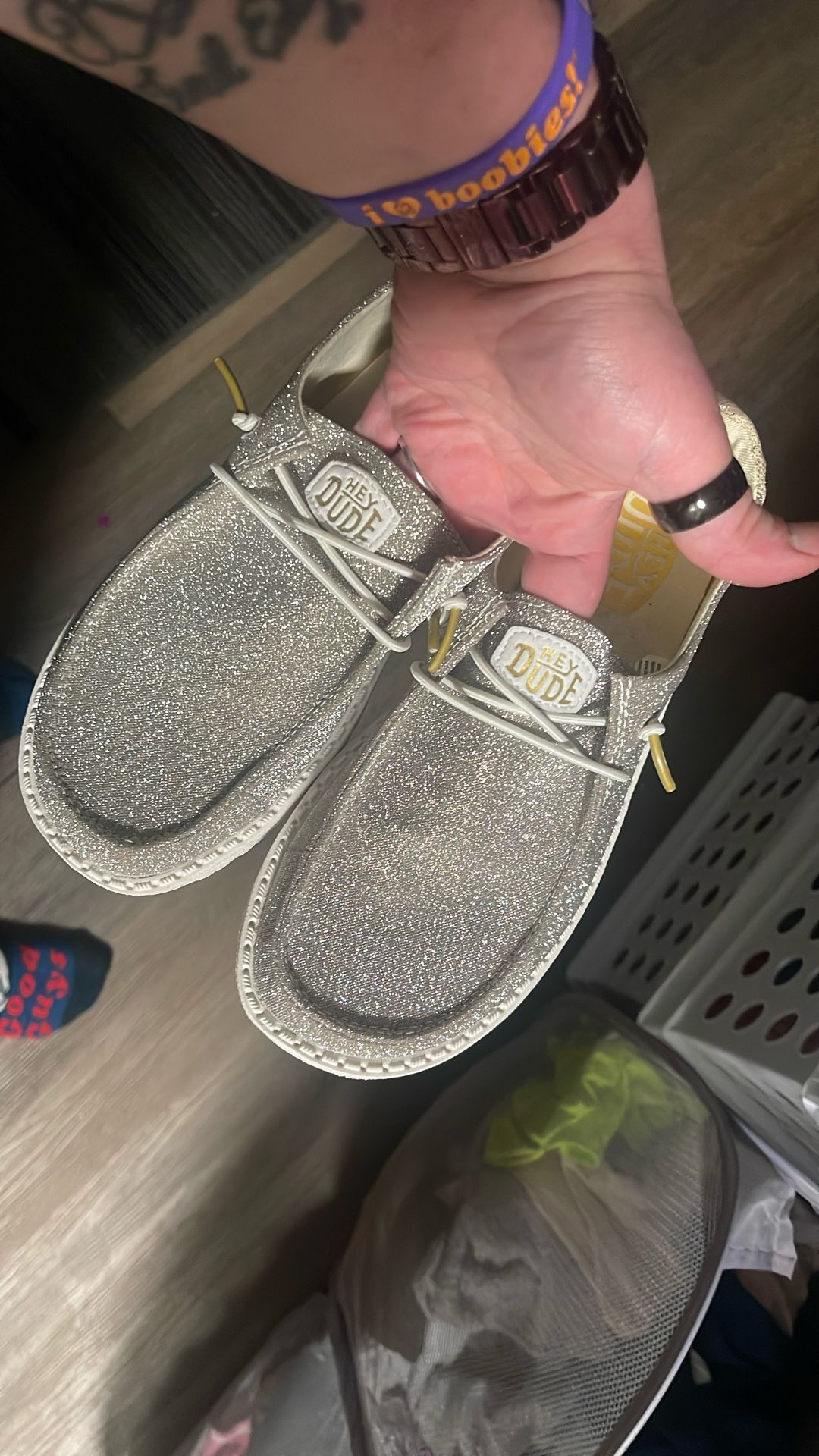 Wendy’s Metallic sparkle hey dudes