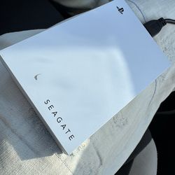 Seagate external hard drive PS5 2TB