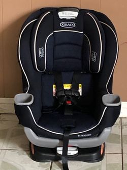 LIKE NEW GRACO EXTENDED 2FIT CONVERTIBLE CAR SEAT!!!