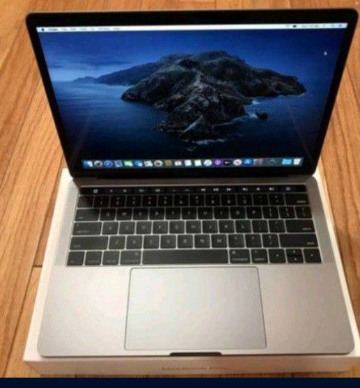 Apple MacBook Pro 15inch Laptop 