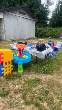 Garage sale Today 06/30 at 37525 39th Ave S Auburn WA 98001