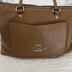 COACH PEBBLES LEATHER PURSE