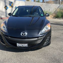 2011 Mazda 3 Sedan 