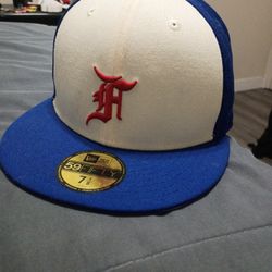 Mens New Era x Essentials 59Fifty (Fitted)