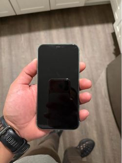 iPhone 11 AT&T