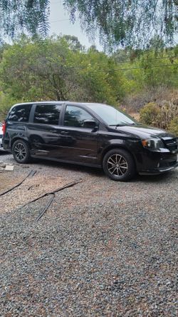 2017 Dodge Grand Caravan