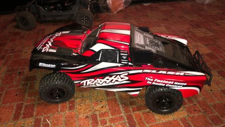 Traxxas Slash RC Short Course Truck