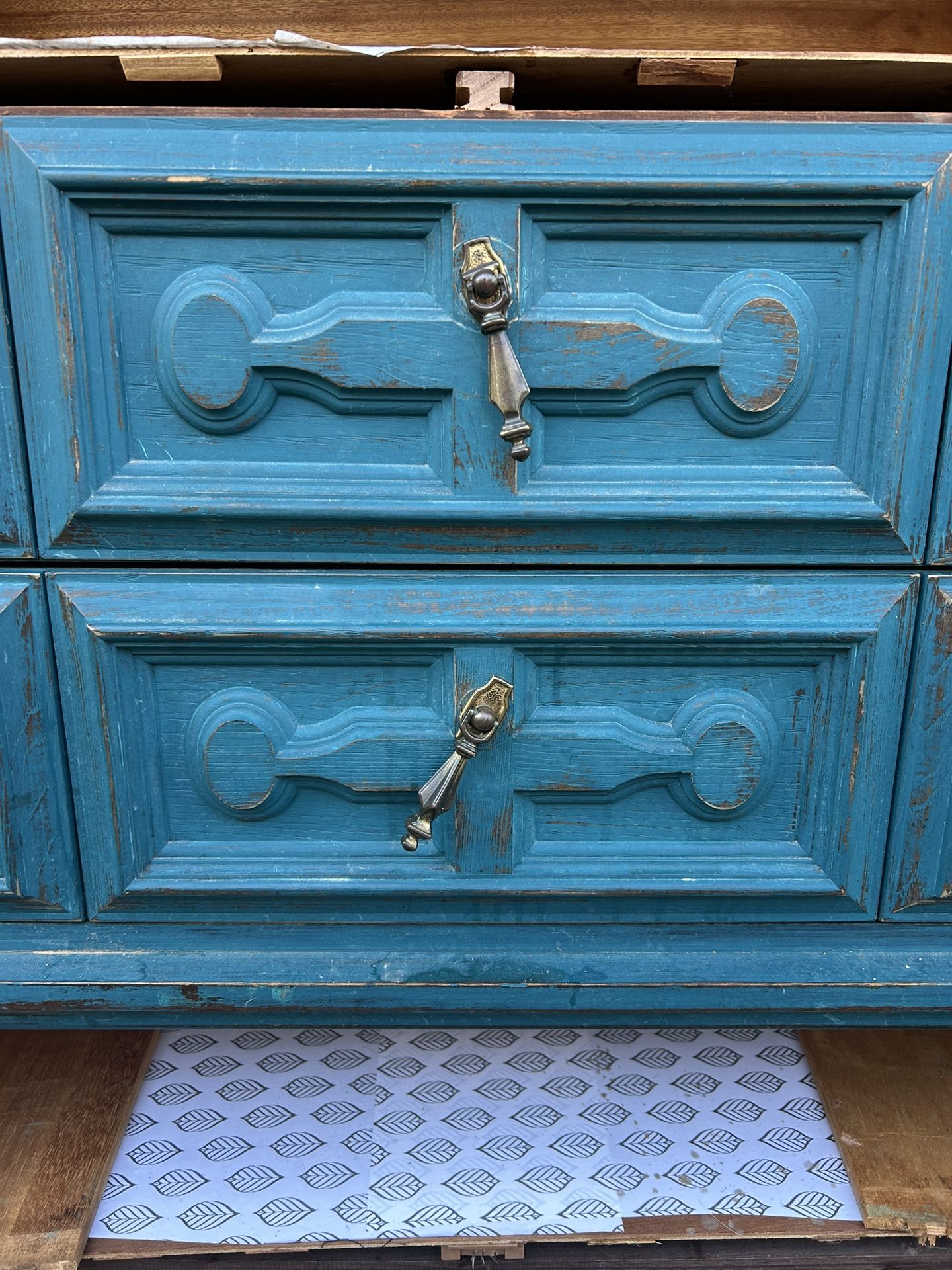 FREE — Broken Vintage Dresser (Great for Repurposing or Wood Recycling