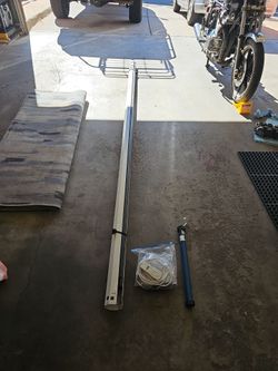 Projector screen