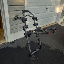 Hollywood Racks F2, 3-Bike rack for SUVs