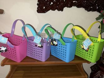 Viral Charm Easter Baskets