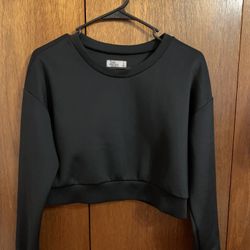 Hollister Cropped Sweater 