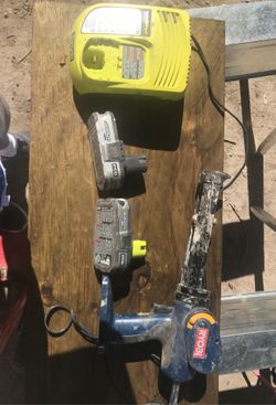 Caulking gun