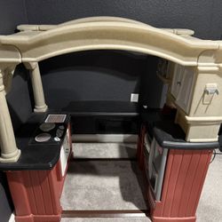 Step 2 Play Kitchen 