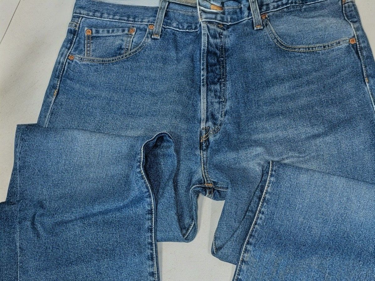 New men's Levi's 38x34 jeans