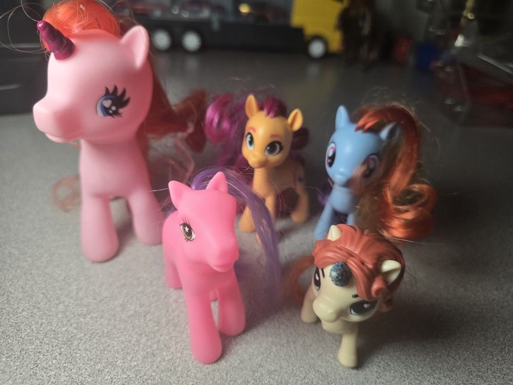 My Little Ponies Lot of 5