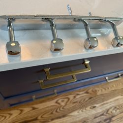 Bathroom, Single Towel Bar And Four Towel Bar