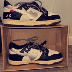 Black Chrome Heart Dunks