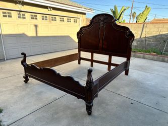 Bed frame wood Hekman King