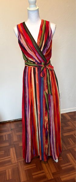 Donna Ricco multicolor striped long V-Neck sleeveless dress size 2