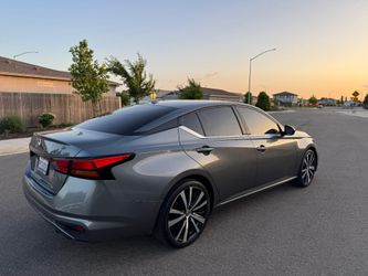 2021 Nissan Altima