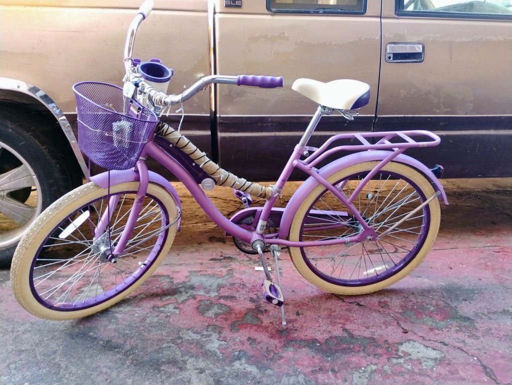 Pink Huffy Beach Cruiser