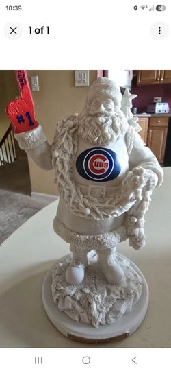 Chicago Cubs Santa Claus Figurine