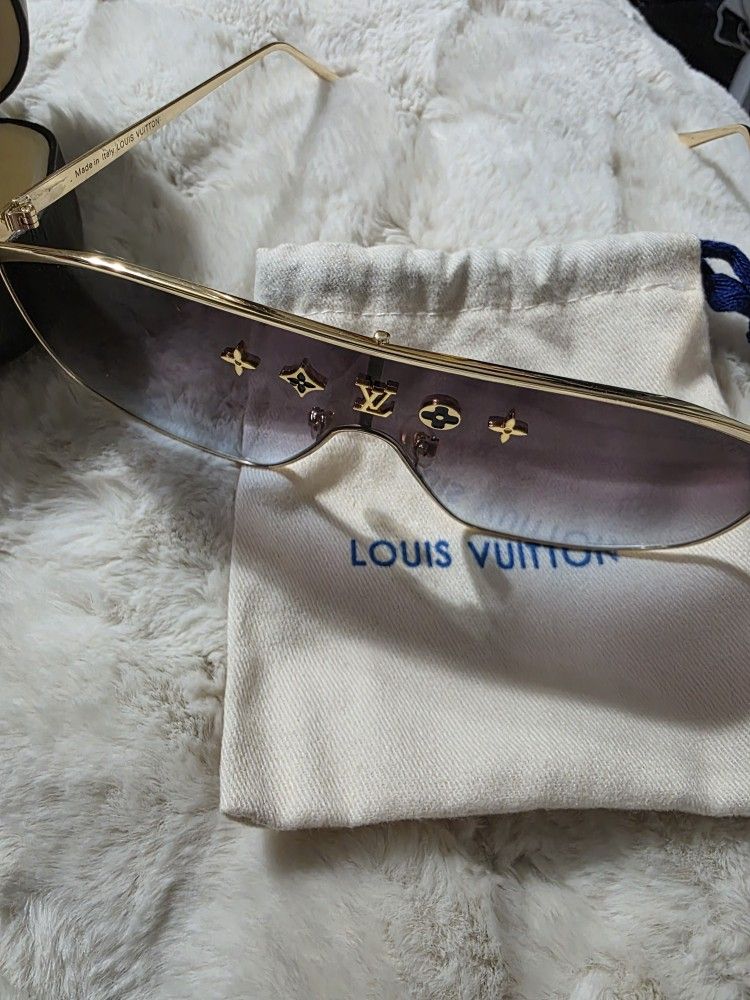Louis vuitton glasses authentic
