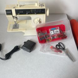 Singer sewing machine 
