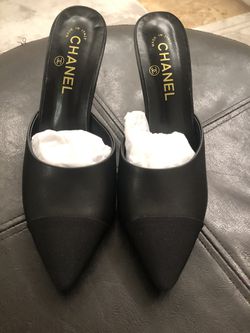 Chanel Mule (pearl heel)(Black)