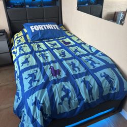 Twin Size Bed With Mattress 