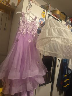Vestido para niña de 4 a 5 años.