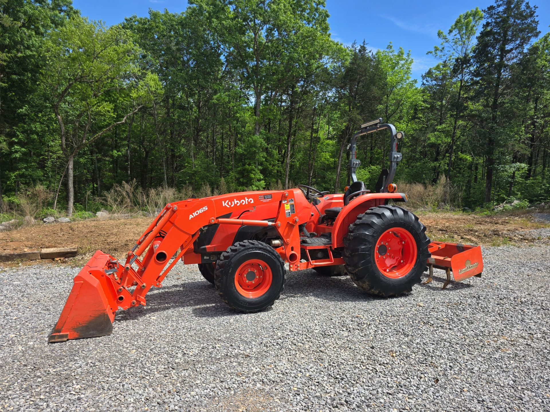 2021 Kubota MX6000HST Tractor $33,500 735 Hours