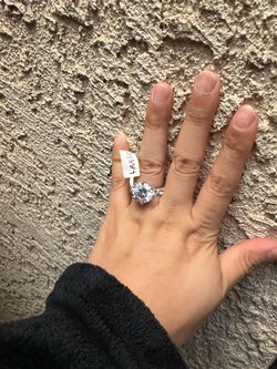Anillo de plata