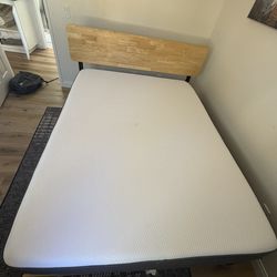 Casper queen Mattress  + Zinus Platform Bed Frame