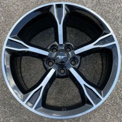 Mustang Oem Wheels 5 x 114.3mm
