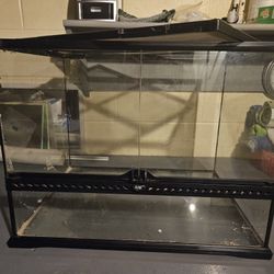 Terrarium 40 Gallon