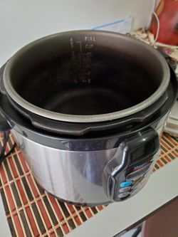 Simfonio Electric Pressure Cooker 6QT 10 in 1 Olla reina - Olla Multiuso  Stainless Steel Hot Pot for Sale in Miami, FL - OfferUp