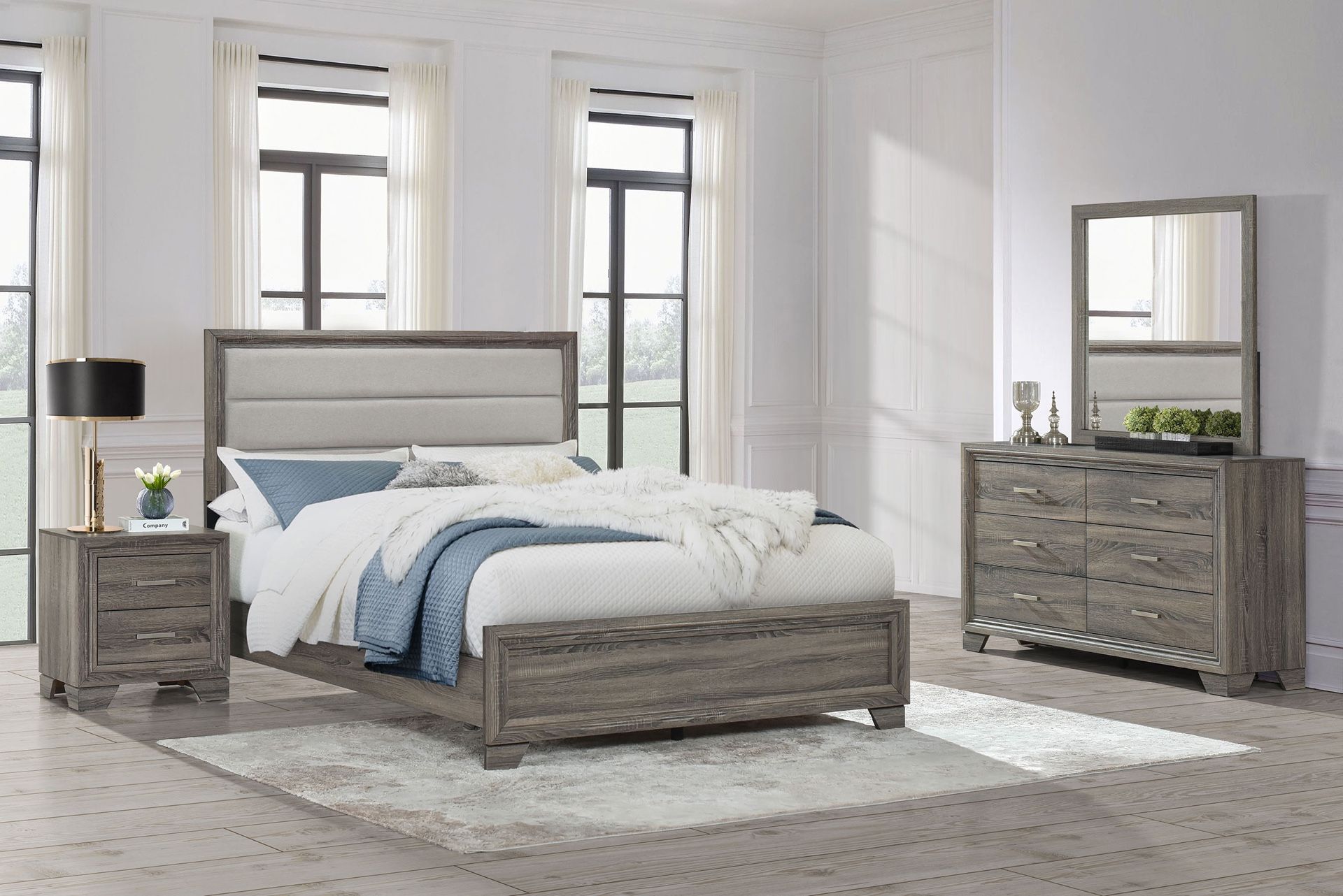 4-Pc Queen Size Bedroom Set. $50 Down Payment