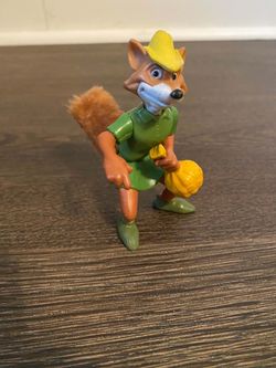 Walt Disney Robin Hood Fox with Furry Tail 1995 McDonalds Toy Action Figure