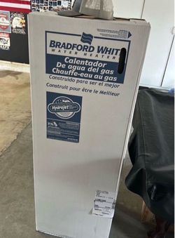 Bradford White 30 gallon water heater