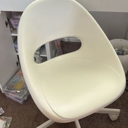 IKEA Swivel Chair In White
