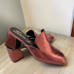 Seven7 Meghan Metallic Pink  Mule Slide Shoe Size 8