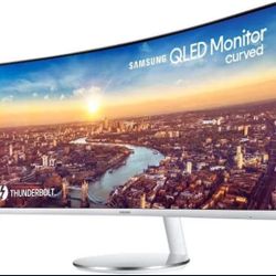 Samsung 34-in Ultra Wide QLED Monitor